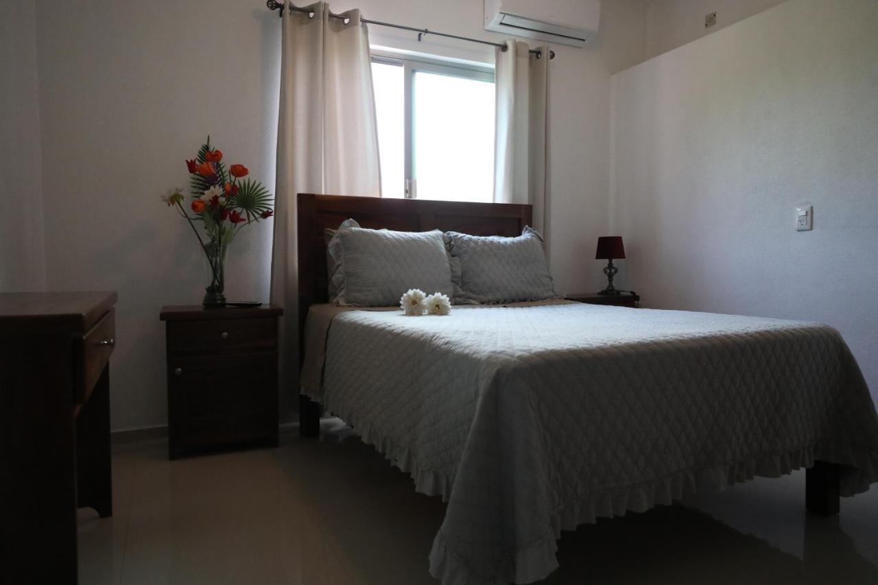 Hotel Suites Del Mar Ла-Мансанилья Экстерьер фото